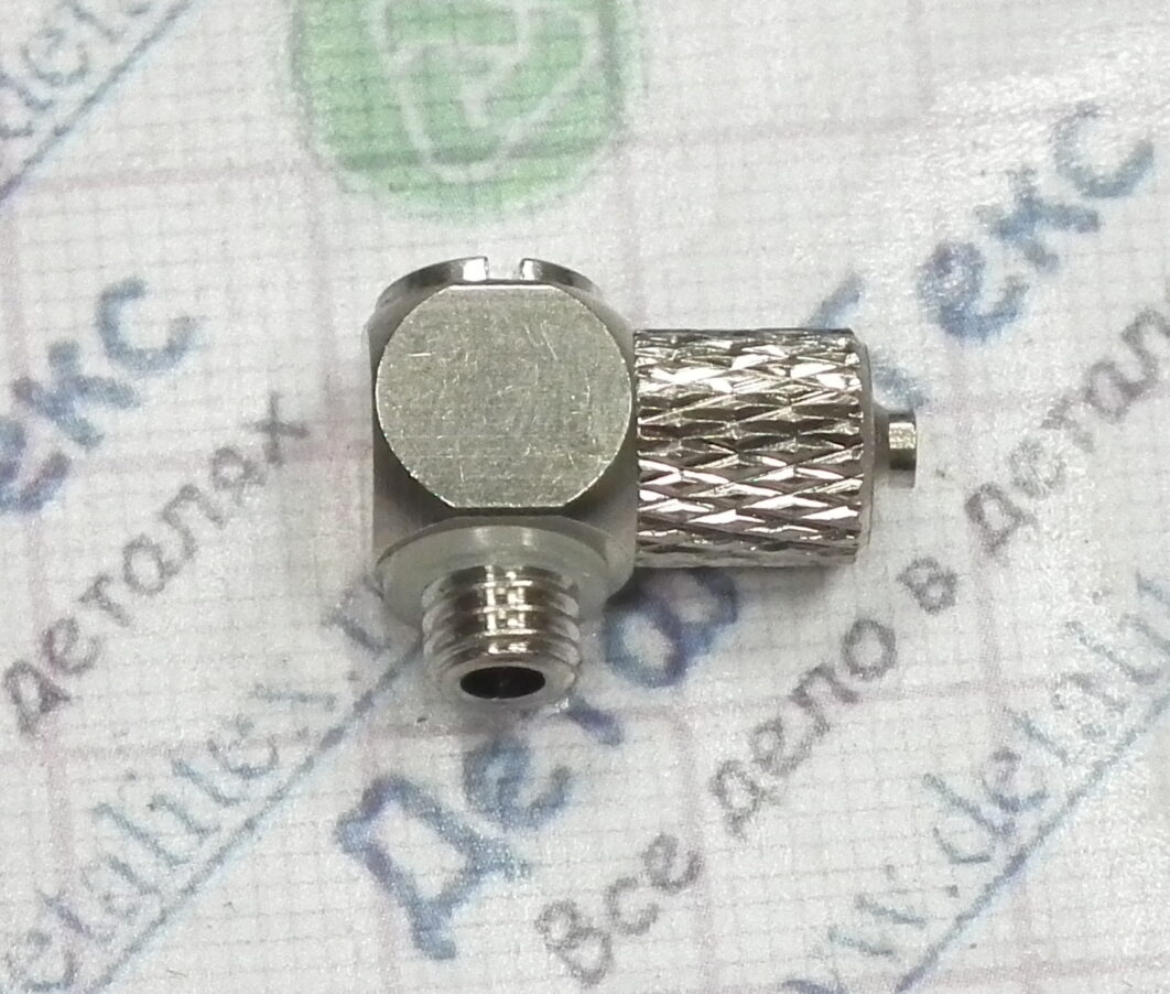 31K-05/12 фитинг угловой М5