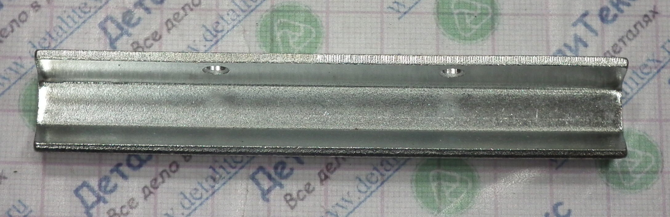 11C-01/47 направляющая челнока х-нити
