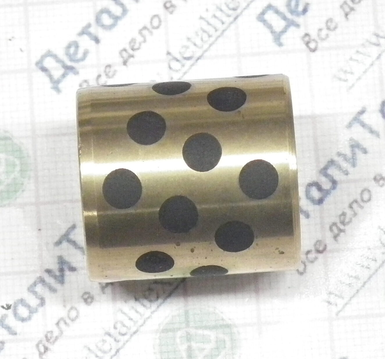 11C-01/02 втулка каретки (EMG2028)